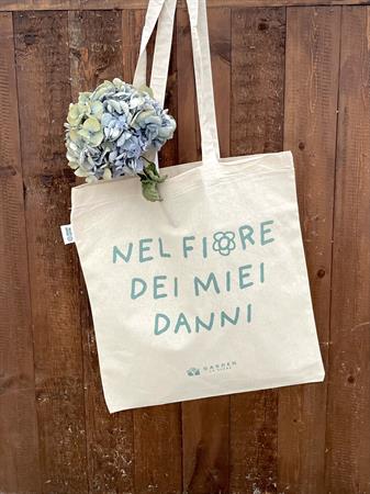 Shopper nel fiore dei miei danni