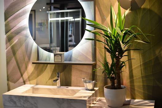 2a06e51f-3d97-45ea-af68-075afcb9cf23_1_105_c